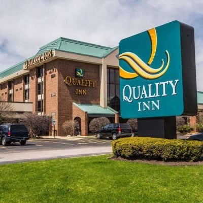 Quality Inn Schaumburg - Chicago Near The Mall Thumbnail
