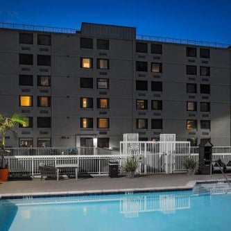 Hilton Garden Inn Los Angeles / Hollywood Thumbnail