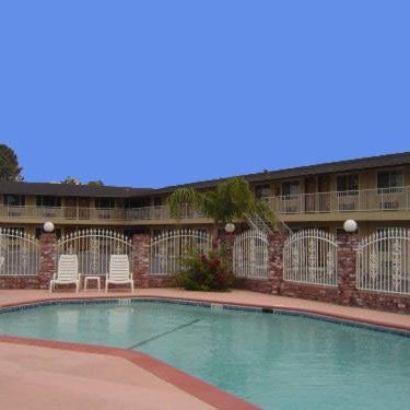 Sunset Inn Lake Oroville Thumbnail