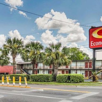 Econo Lodge North Thumbnail