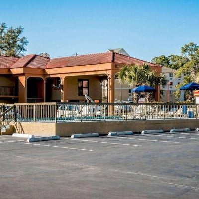 Econo Lodge Panama City Thumbnail