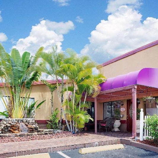 Knights Inn Port Charlotte Thumbnail
