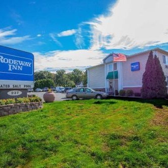 TownePlace Suites by Marriott Hadley Amherst Thumbnail