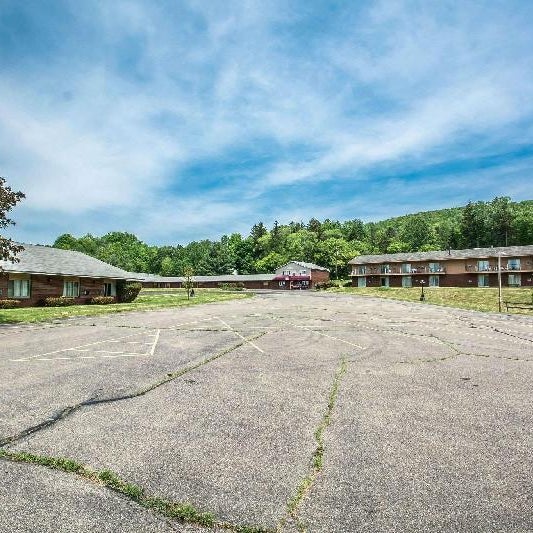 Econo Lodge Hornell Thumbnail