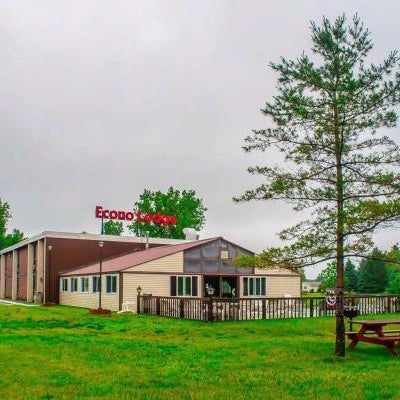 Continental Inn by OYO Watertown NY I-81 Thumbnail