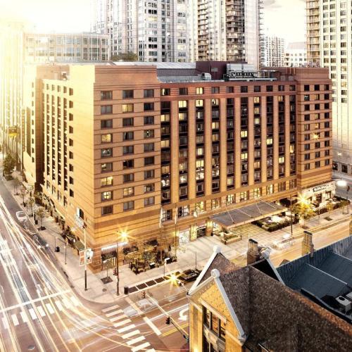 Embassy Suites By Hilton Hotel Chicago Downtown Thumbnail