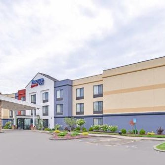 Fairfield Inn by Marriott Corning Riverside Thumbnail