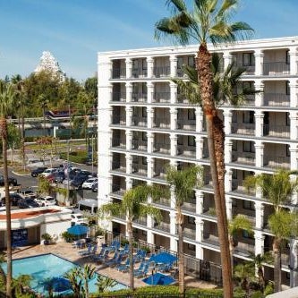 Fairfield Inn by Marriott Anaheim Resort Thumbnail