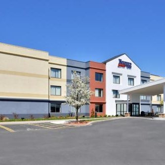 Fairfield Inn by Marriott Rochester Airport Thumbnail