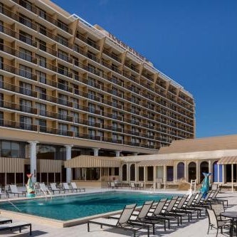 DoubleTree by Hilton Jacksonville Riverfront Thumbnail