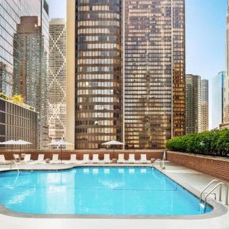 Doubletree By Hilton Chicago Magnificent Mile Thumbnail