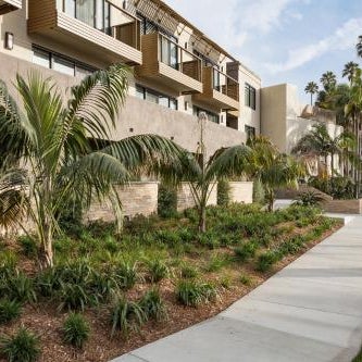 Holiday Inn Express and Suites La Jolla - Windansea Beach By IHG Thumbnail
