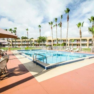 ISLAND HOTEL of Space Coast Thumbnail