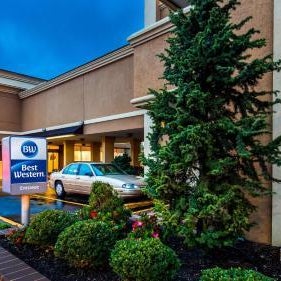Best Western Mill River Manor Thumbnail