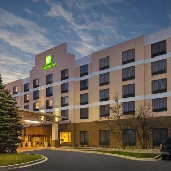 Holiday Inn & Suites Bolingbrook by IHG Thumbnail