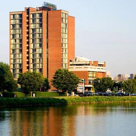 Courtyard by Marriott Boston Cambridge Thumbnail