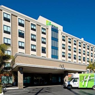 Holiday Inn Express Los Angeles LAX Airport By IHG Thumbnail