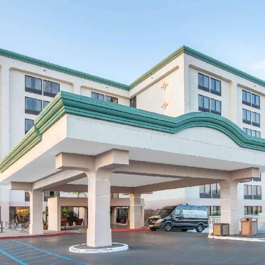 Hampton Inn by Hilton Los Angeles Airport LAX