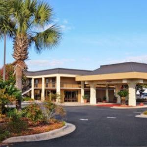 Days Inn by Wyndham Marianna Thumbnail