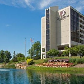 Doubletree By Hilton Chicago - Oak Brook Thumbnail