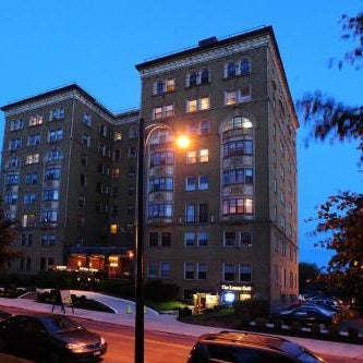 Lenox Hotel and Suites Thumbnail