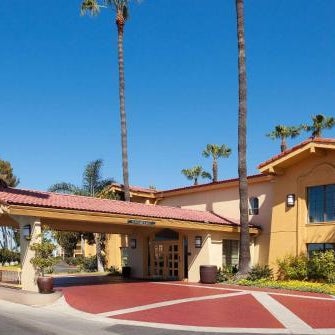 La Quinta Inn by Wyndham Costa Mesa / Newport Beach Thumbnail