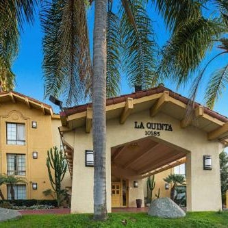 La Quinta Inn & Suites by Wyndham San Diego Scripps Poway Thumbnail