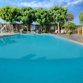 La Quinta Inn & Suites by Wyndham Irvine Spectrum Thumbnail