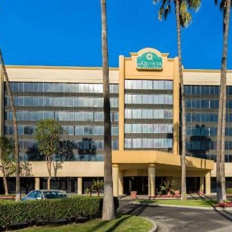 La Quinta Inn & Suites by Wyndham Buena Park Thumbnail