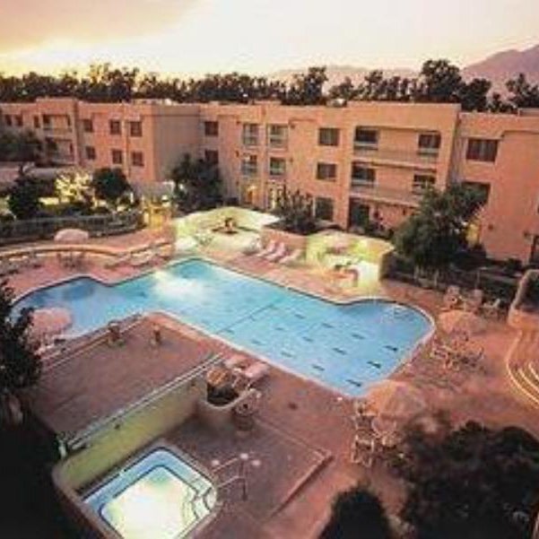 Delta Hotels by Marriott Ontario Airport Thumbnail