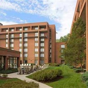 DoubleTree by Hilton Hotel Syracuse Thumbnail