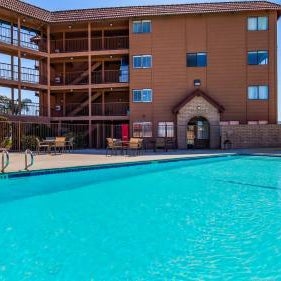 Lompoc Valley Inn and Suites Thumbnail