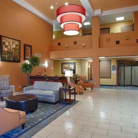 Best Western Plus Fresno Inn Thumbnail