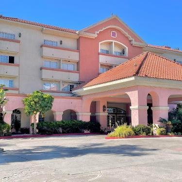 Ramada by Wyndham South El Monte Thumbnail