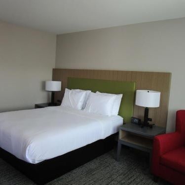 Country Inn & Suites by Radisson, Vallejo Napa Valley, CA Thumbnail