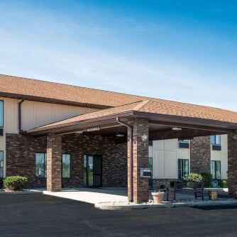 Days Inn by Wyndham Pontoon Beach Thumbnail