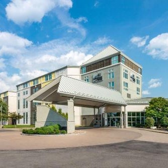 41 Lakefront Hotel, Trademark Collection by Wyndham Thumbnail