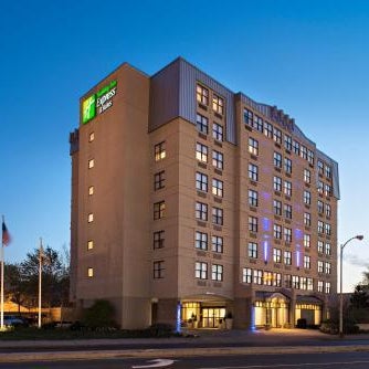 Holiday Inn Express Hotel & Suites Boston-Cambridge By IHG Thumbnail