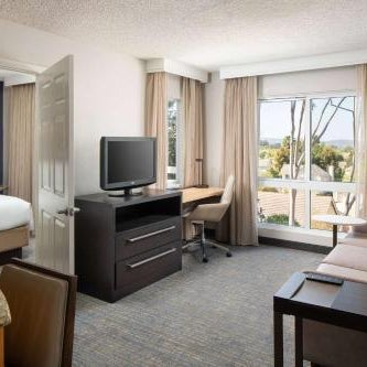 Sonesta ES Suites Carmel Mountain - San Diego Thumbnail