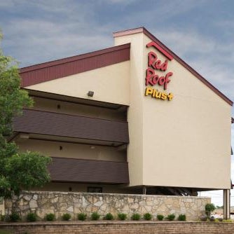 Red Roof Inn PLUS+ Chicago - Naperville Thumbnail