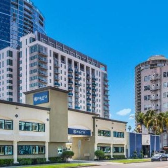 Inn at 50 - Long Beach Convention Center Thumbnail