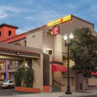 Super 8 by Wyndham El Cajon/San Diego Thumbnail