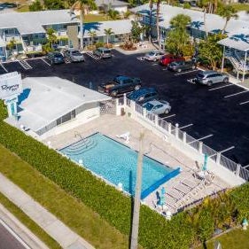 Regency Inn & Suites Sarasota Thumbnail