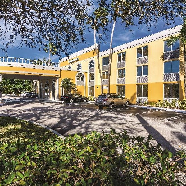 La Quinta Inn & Suites by Wyndham Jupiter Thumbnail
