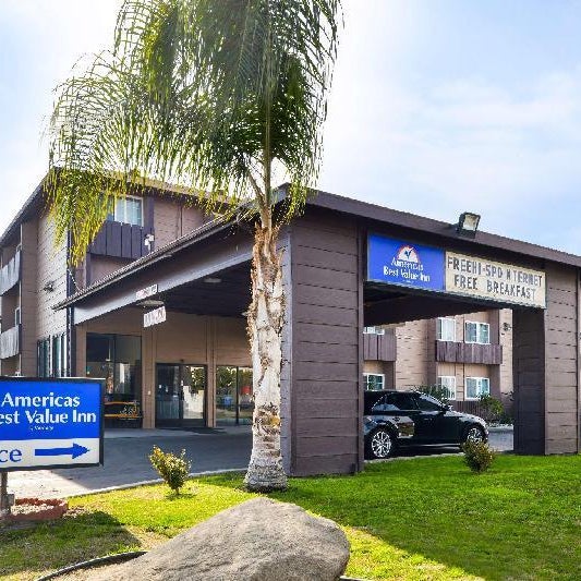Studio 6 Suites Delano, CA Thumbnail