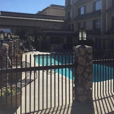 Yosemite Southgate Hotel & Suites Thumbnail