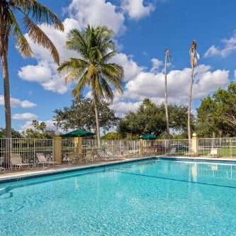 La Quinta Inn & Suites by Wyndham Sunrise Sawgrass Mills Thumbnail
