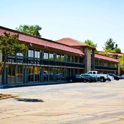 G T Hotels Inn & Suites Extended Suites Thumbnail