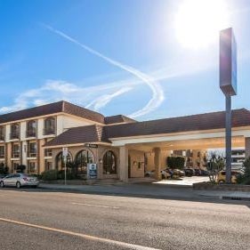 Best Western Norwalk Inn Thumbnail