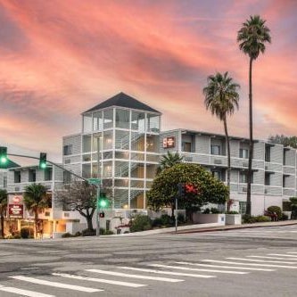 Best Western Plus All Suites Inn Thumbnail